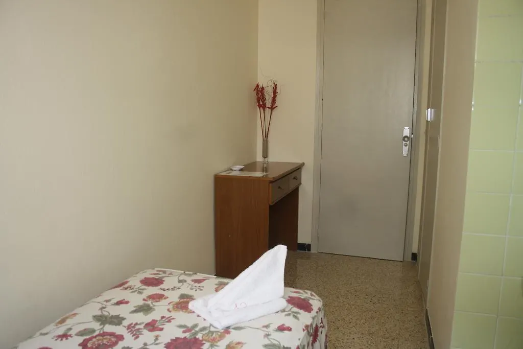 Hostal Torre Mar Salou Guest house